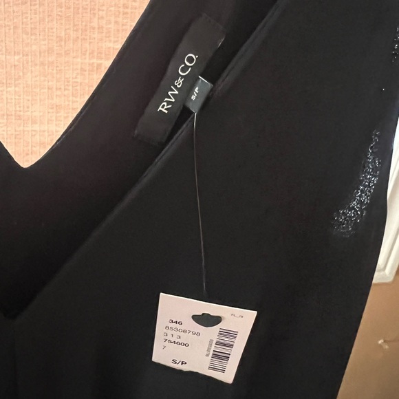 RW&Co - Picture 2 of 3